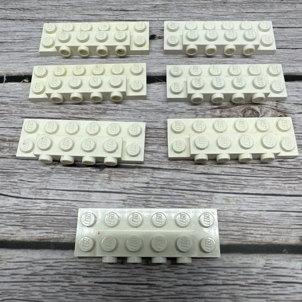87609 LEGO Parts‎ Plate Modified 2x6x2/3 w/ 4 Studs on Side WHITE QTY 7
